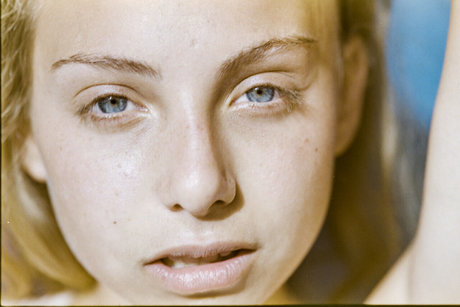 Tohar Frie modelo hd imágenes