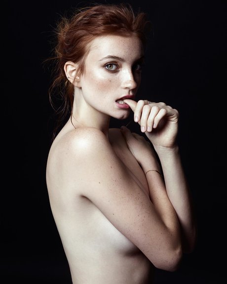 Hannah Masi estrella porno bonita galería