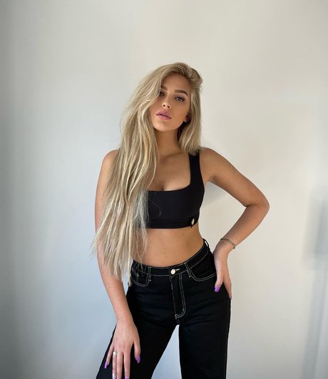 Milou Tamara Roes actriz perfecta archivo