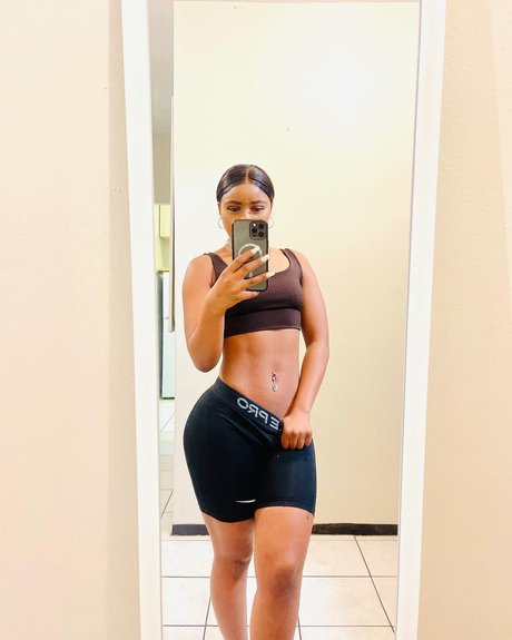 Sharon Gambu Profilfoto