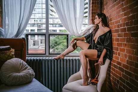 Stephanie Domet estrella sexy imágenes