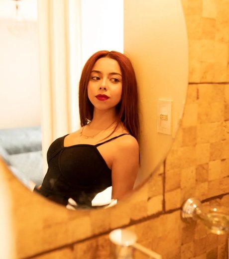 Alma Hernandez estrella superior fotos