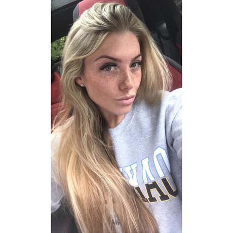 Bethany Samuels estrella superior foto