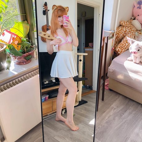 Lilsolle Chickpii estrella porno adulto galería