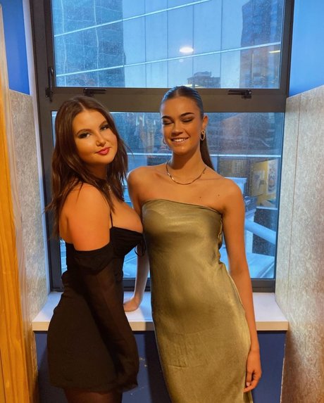 Clo Bailey bonita estrella porno foto