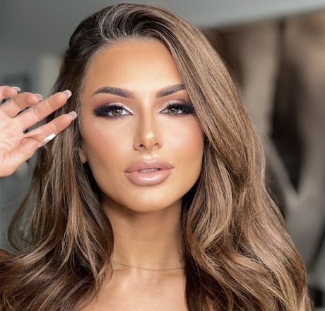 Katherine Eftekhari_ Profilfoto