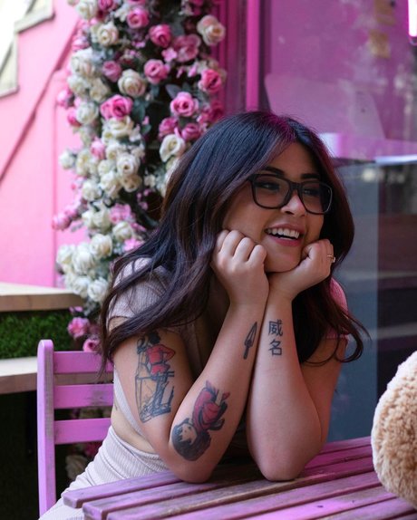 _Jydn lol modelo desnudo galerías