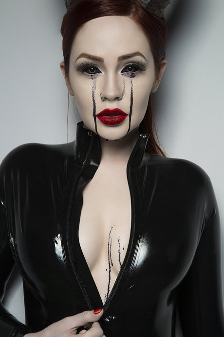 Margarita Dirge estrella xxx imágenes