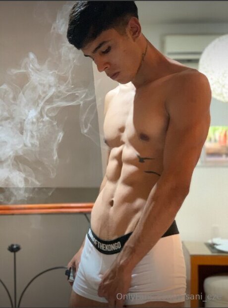 Big Eze23 estrella pornografica fotos