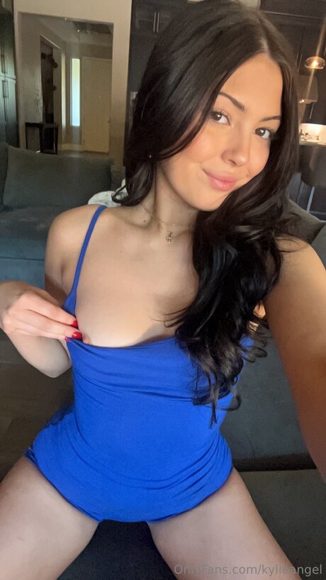 Kylieangel modelo atractivo fotos
