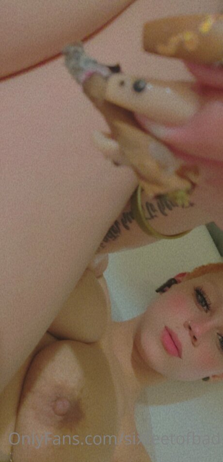 Sixfeetofbad actriz porno galería