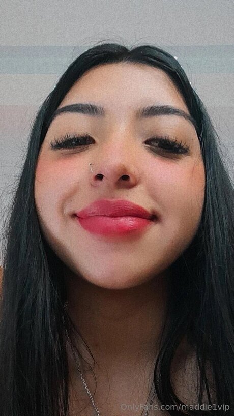 Maddie1free estrella porno de alta calidad foto