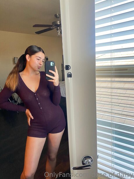 Dose Of Daisy estrella agradable foto