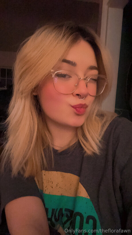 Theflorafawn estrella perfecta galerías