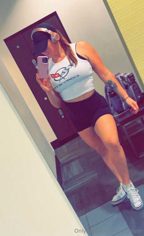 Kristalkrush modelo erótico imagen