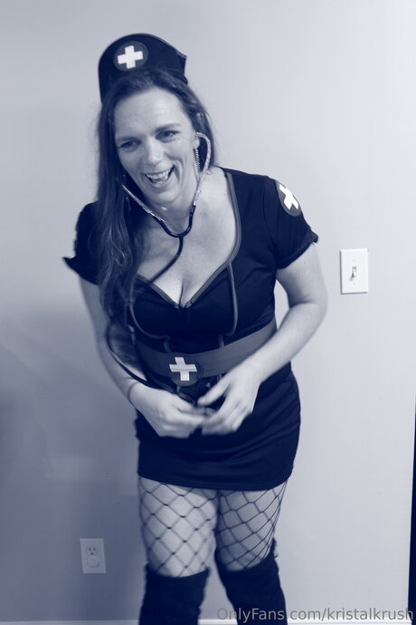 Kristalkrush estrella desnuda imágenes