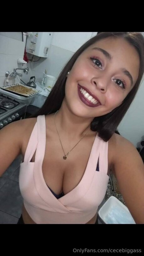 Cecebiggass estrella hd galerías