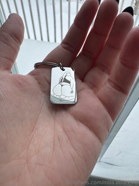 Mila Doucevip actriz de alta calidad galería