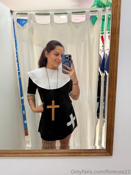 Florecee22 estrella caliente imagen