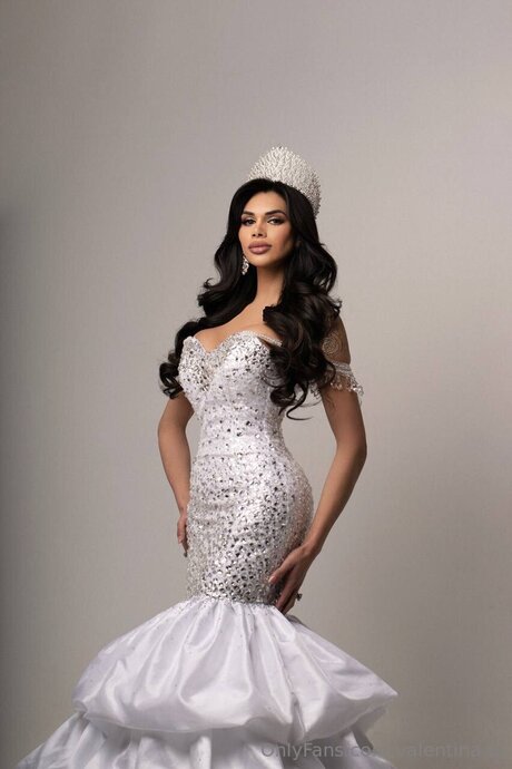 Valentina Ts modelo porno fotos