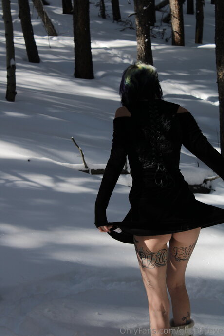 Ghostlyeve modelo erótico archivo