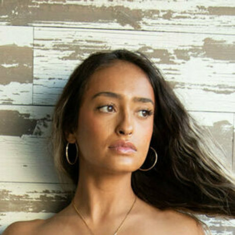 Thalia Pagan estrella porno hermosa foto