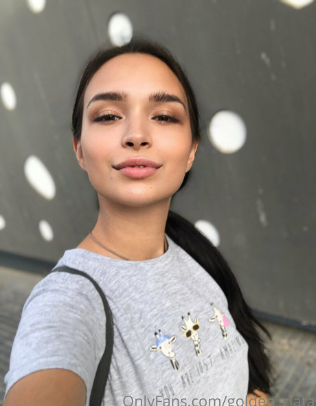 golden zlata estrella caliente imágenes