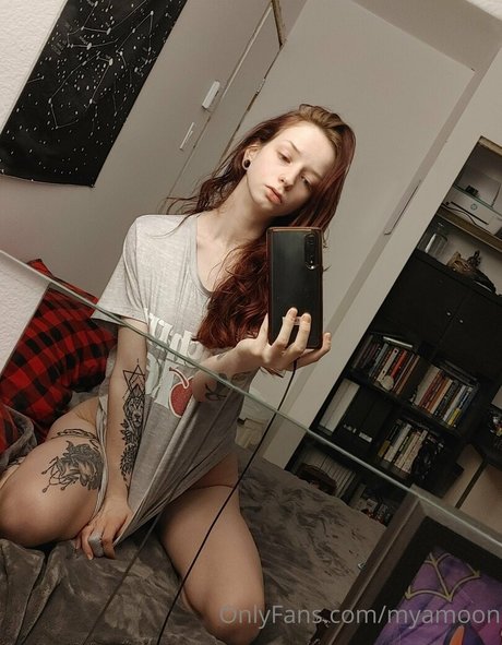 ébano asiático onlyfans desnudos superiores fotos