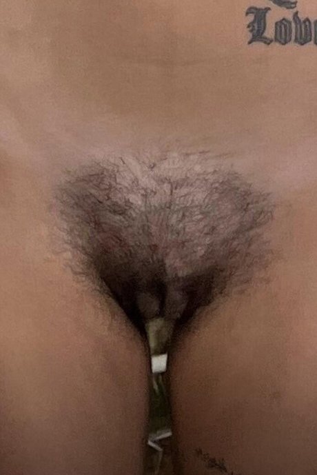 Nikairani estrella porno en alta definición fotos