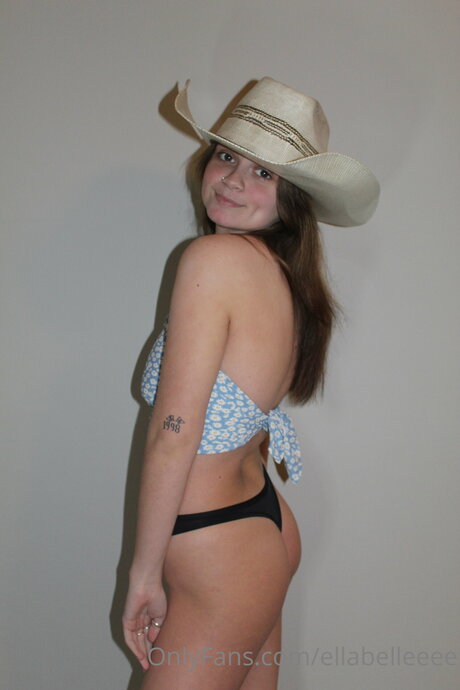 ellabelleeee sexo estrella fotos