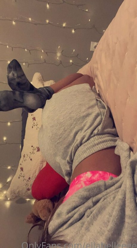 ellabelleeee mejor modelo foto