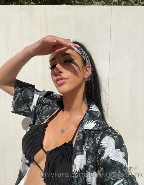 elleventures estrella erótica imágenes