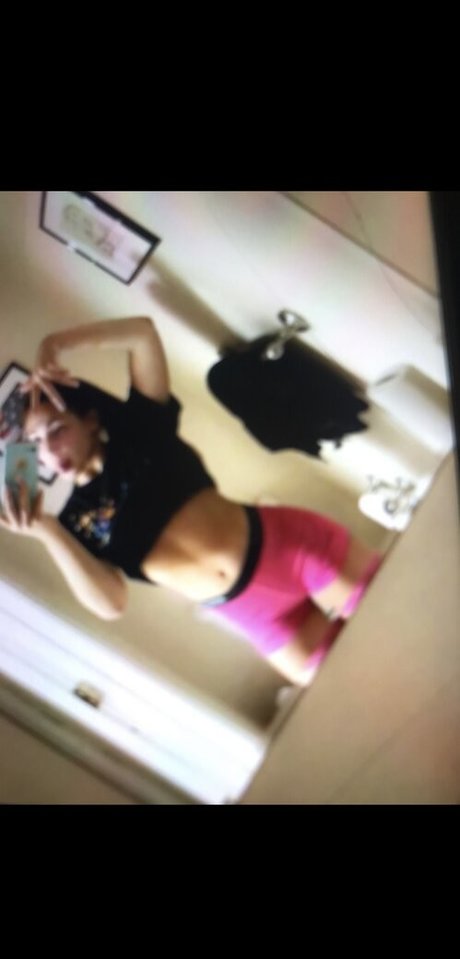 Jenna Sinatra modelo caliente archivo