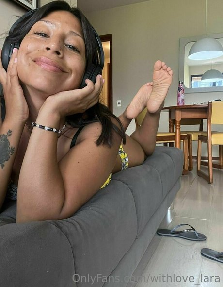 withlove lara hermosa estrella imágenes