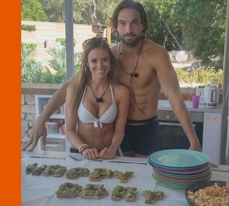 Camilla Thurlow estrella porno adulto archivo