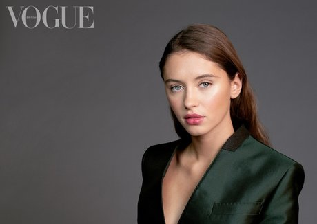 Iris Law modelo mejor galerías