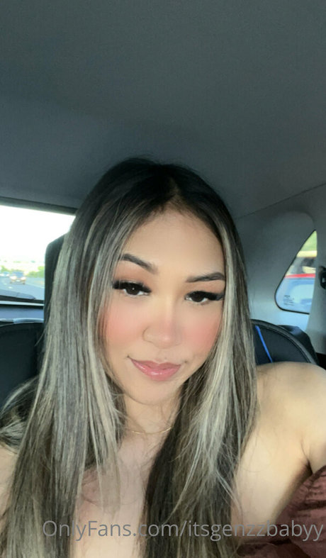 itsgenzzbabyy estrella perfecta galerías