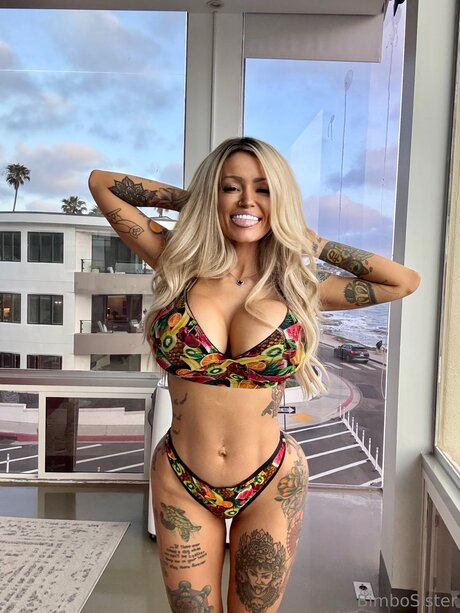 Bimbowifey actriz de arte archivo