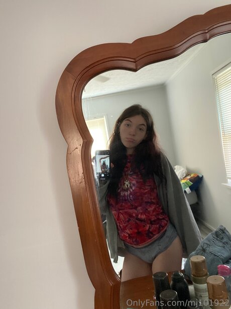 Mj101922 actriz desnuda foto