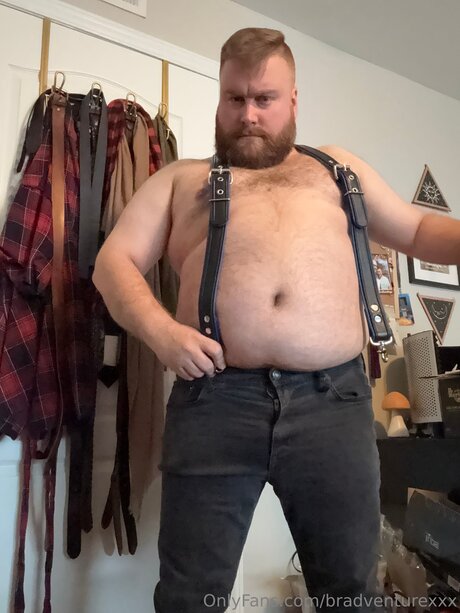 Bradventurexxx estrella desnuda galería