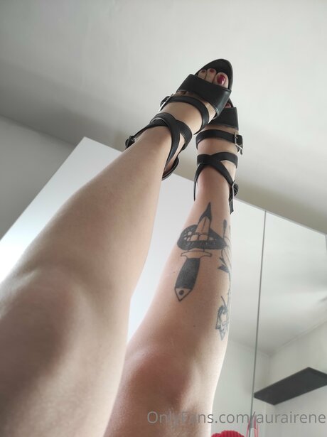 Onlyireneaura hermosa estrella archivo