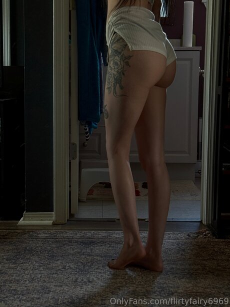 Flirtyfairy6969 actriz desnuda galerías