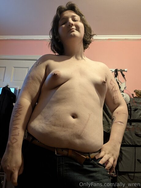 Ally Wren estrella de alta calidad foto