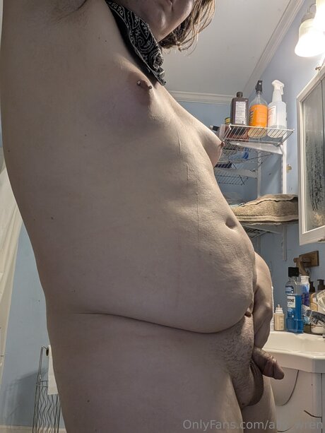 Ally Wren modelo de alta definición fotos