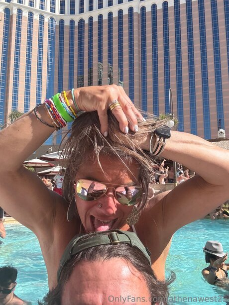 Athenawest25 desnudos de estrellas imagen