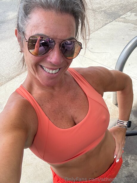 Athenawest25 actriz porno recopilación