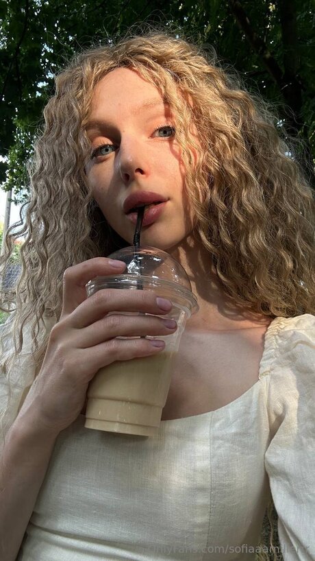 Sofiaaamillerrr xxx estrella porno foto