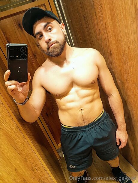 Alex Gavase actriz libre foto