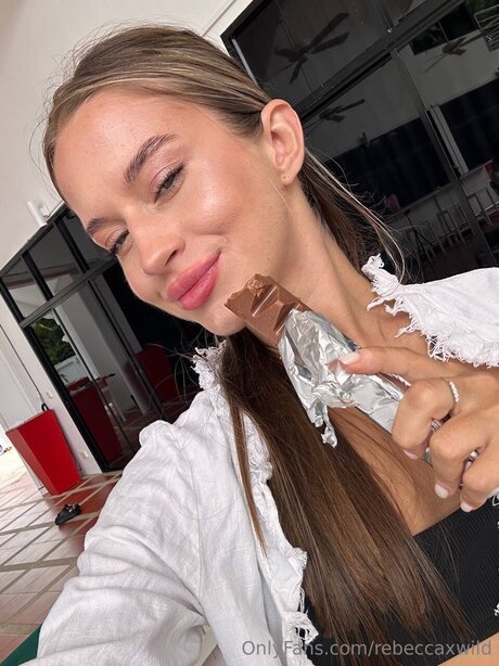 Rebeccaxwild estrella porno superior imagen
