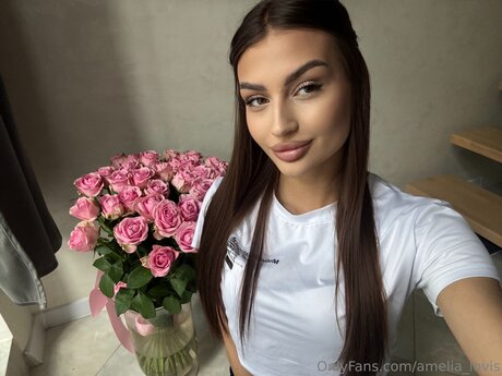 Amelia Lovis desnudos de estrellas porno imágenes